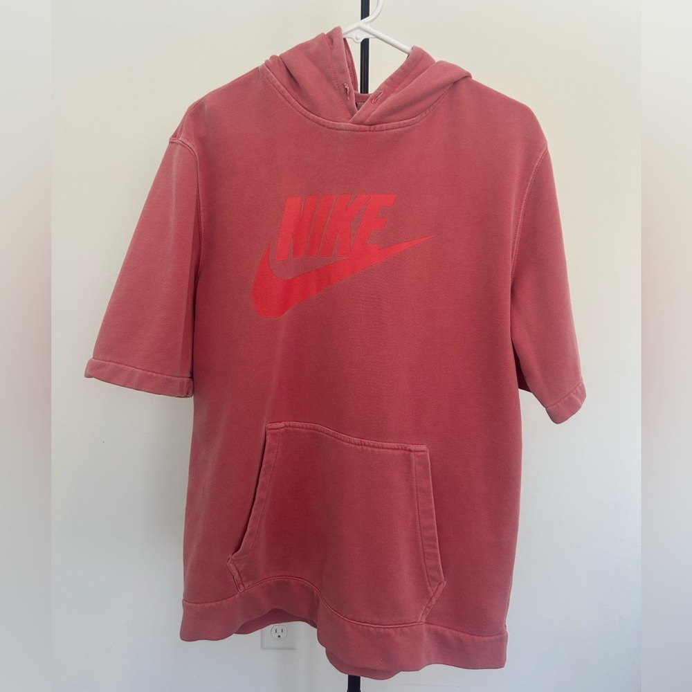 Nike Short Sleeve Sweatshirt